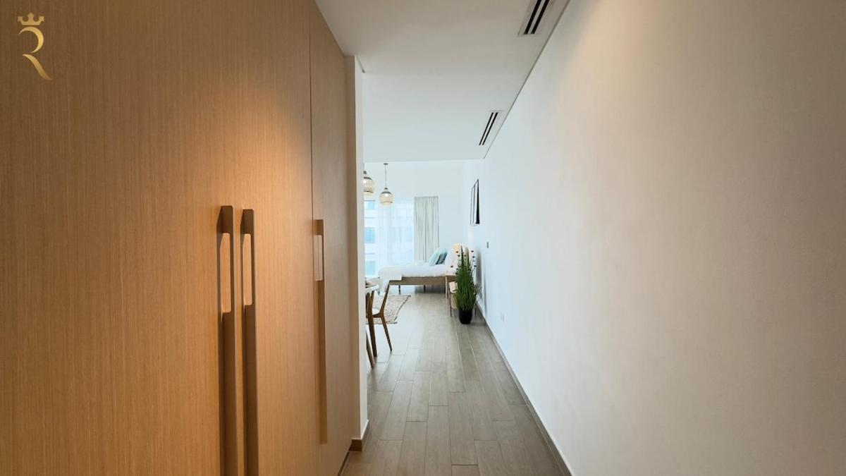 Apartment Yas Island Cozy Mayan Family Getaway For 4